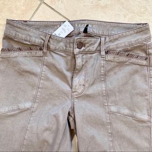 White House Black Market skinny ankle pants